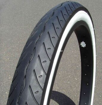 Opona Tire Street Hog 26 x 2,35 cali z białym bokiem